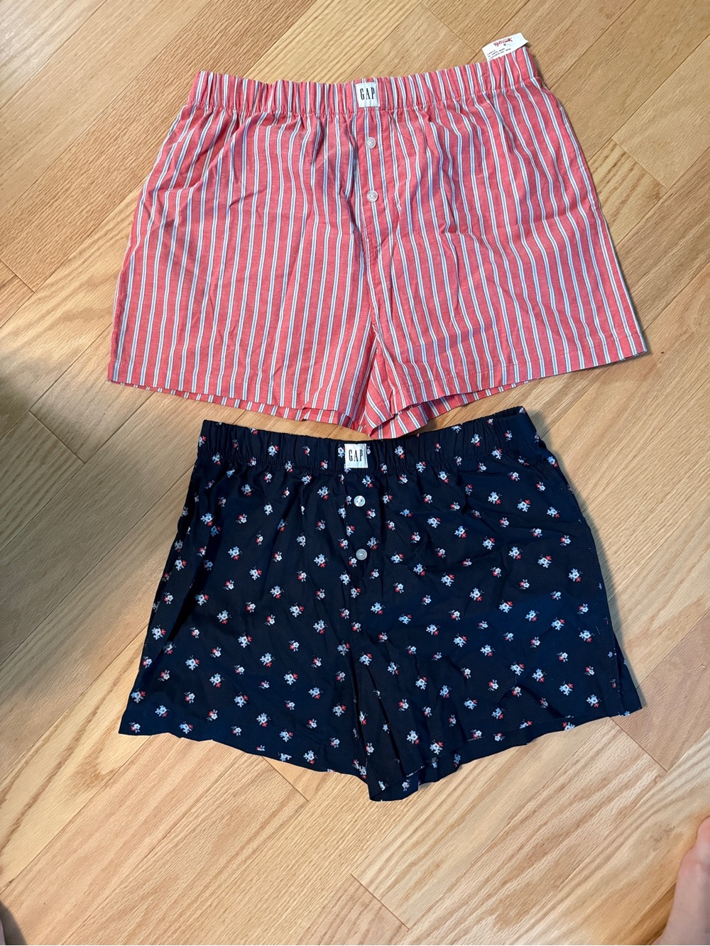 GAP Women's Red & Navy Floral Cotton Boxer Shorts - 2 Pack